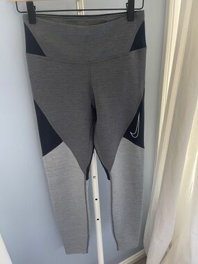 Nike Grey and Black Panel Workout Leggings